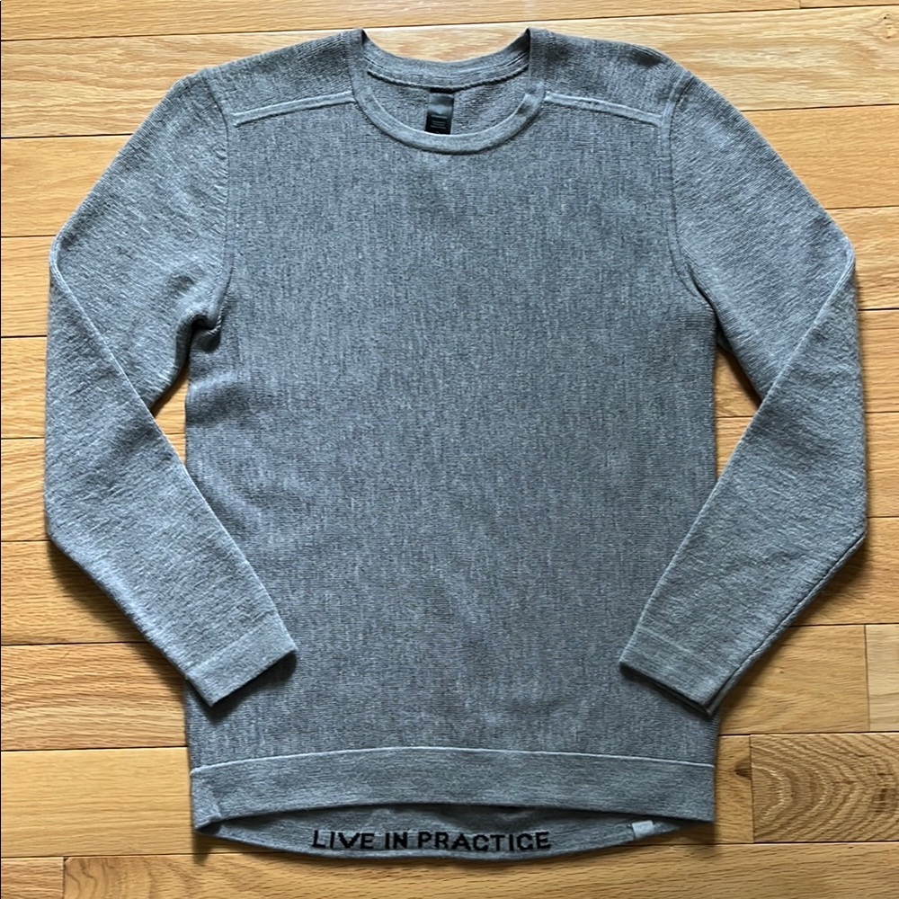 Lululemon Alpine Air Crew *Heathered Core Medium Grey
